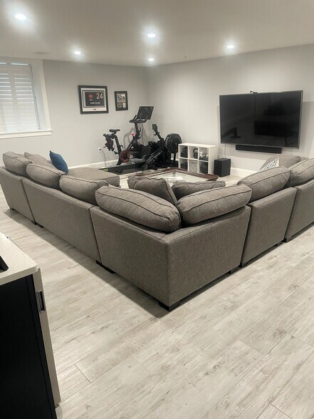 Building Photo - 102 Neponset Ave