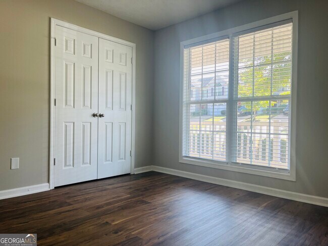 Building Photo - 313 Baileys Way