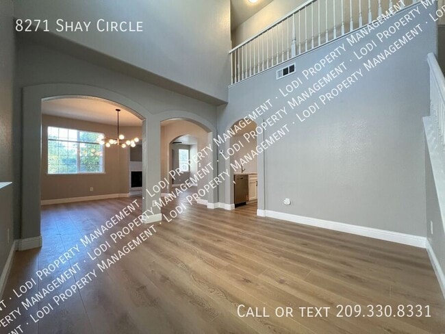 Building Photo - 8271 Shay Cir