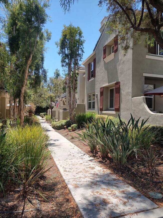 Building Photo - 28301 Socorro St