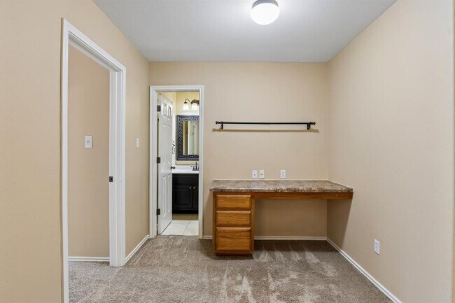 Building Photo - 3400 Trickling Springs Way