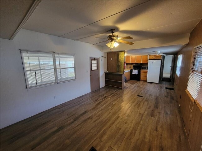 Building Photo - 7513 Highpoint Blvd