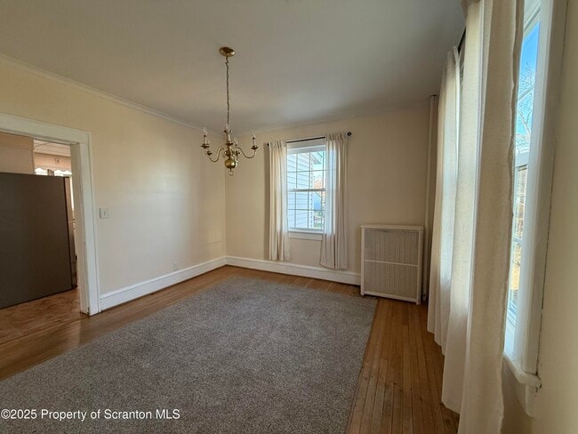 Building Photo - 301 Monument Ave