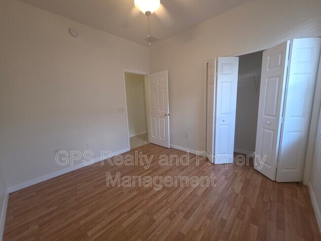 Building Photo - 117 Venetian Bay Cir