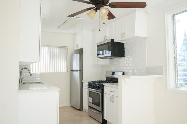 Interior Photo - Courtyard at Cordova Apts