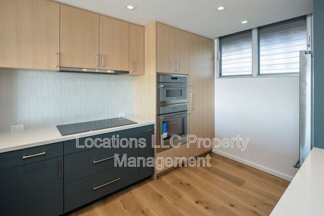 Building Photo - 999 Wilder Ave