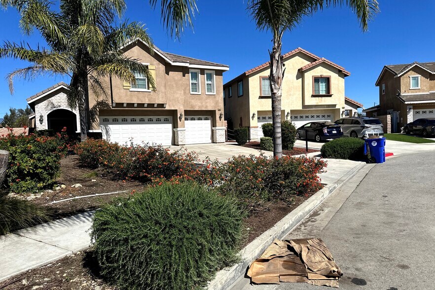 Building Photo - 16628 Atlas Ln