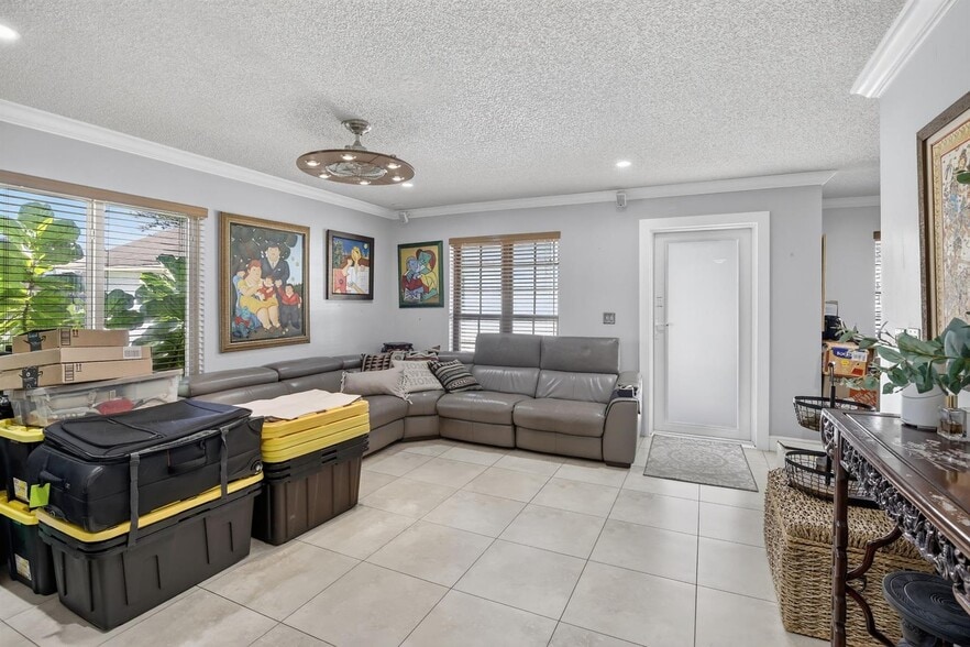 Building Photo - 3673 W Forge Rd