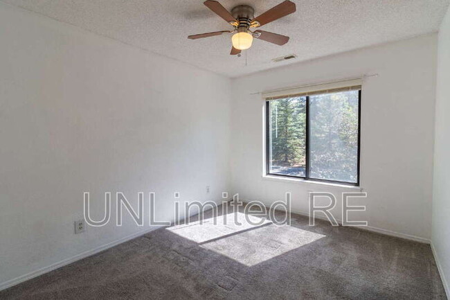 Building Photo - 2735 N Walnut Hills Dr