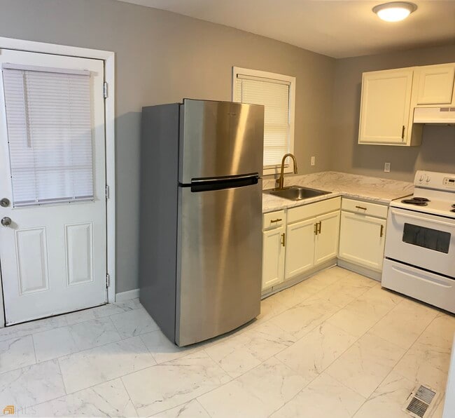 Building Photo - 3615 Adkins Rd NW