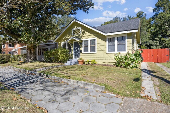 Building Photo - 2769 Green St