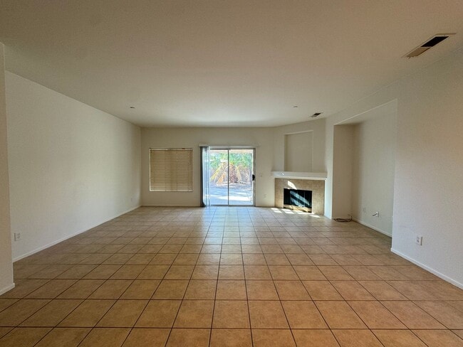 Building Photo - 785 Ventana Ridge