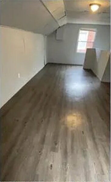 Building Photo - 16722 Tuller St
