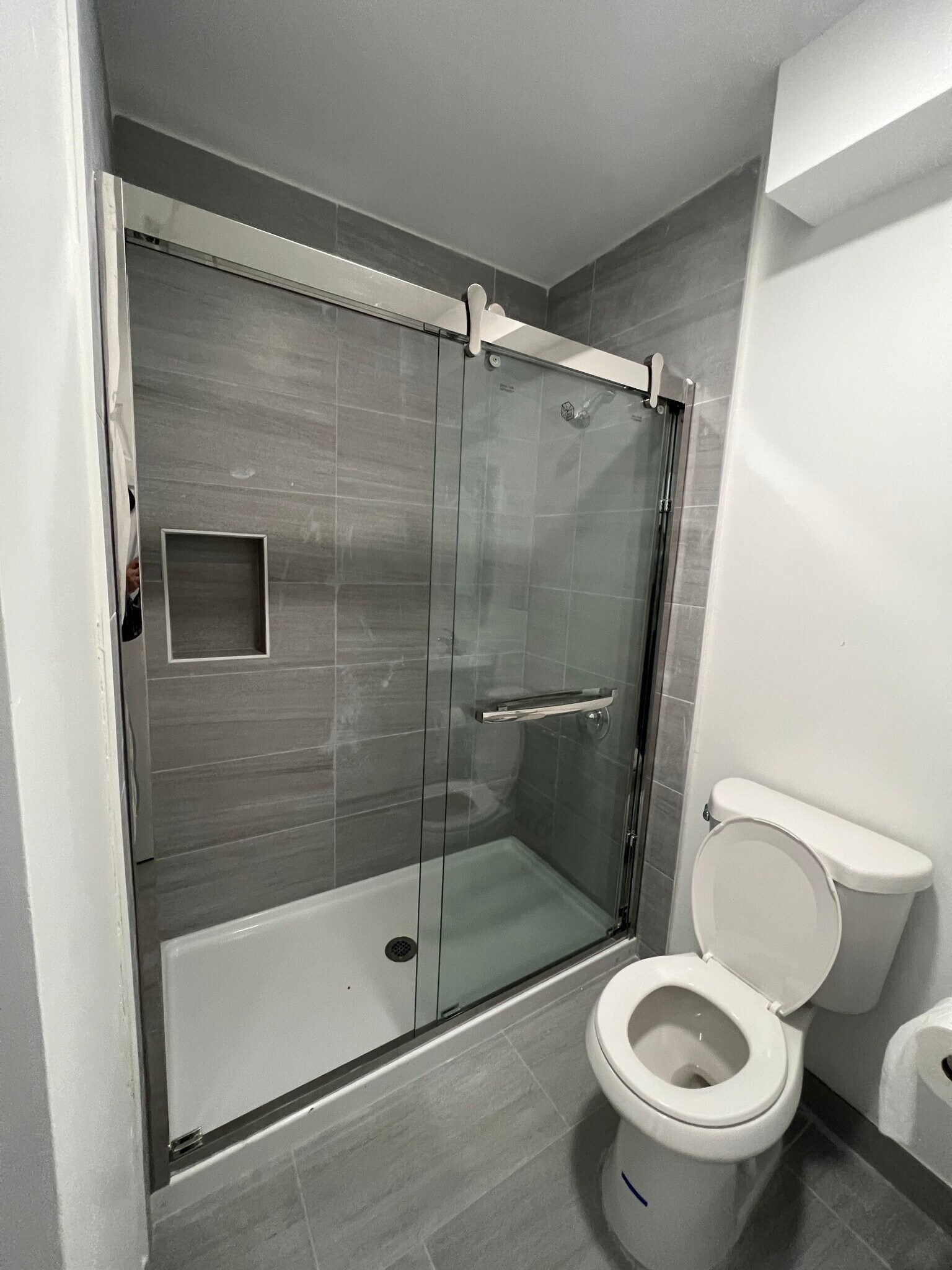 Building Photo - 1025 Buttonwood St