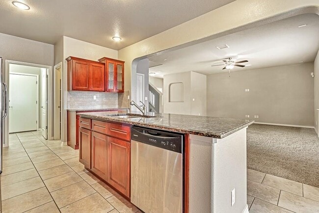 Building Photo - 3873 Loma Brisa Dr