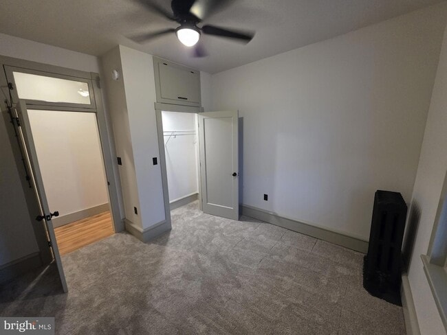 Building Photo - 434 S Fourth St