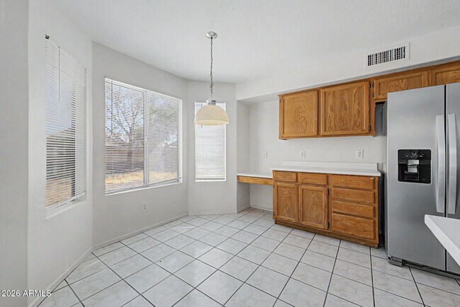 Building Photo - 3121 E Wagoner Rd
