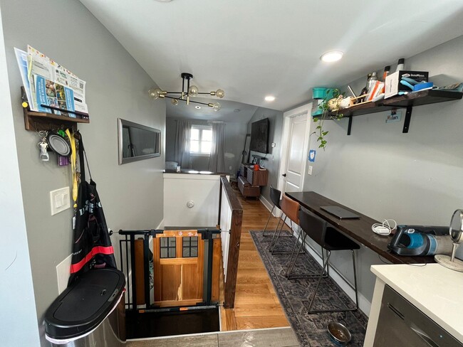 Building Photo - 530-532-532 40th St