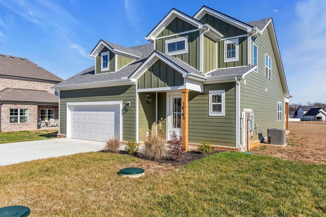 Building Photo - Charming New Build