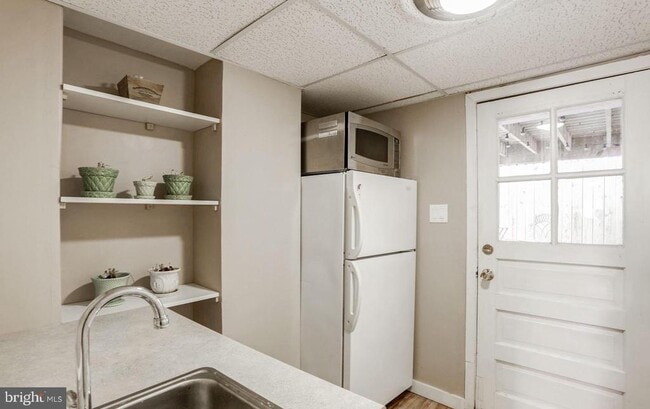 Building Photo - 1932 35th St NW