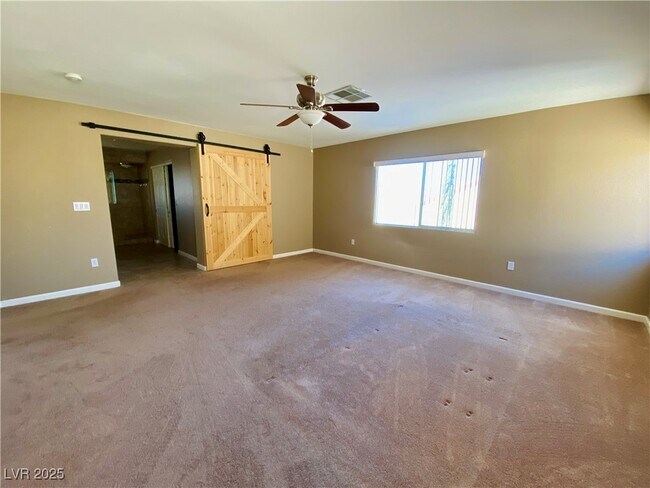 Building Photo - 258 Rusty Plank Ave