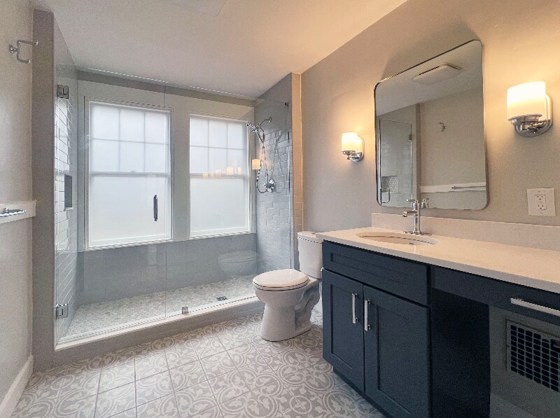 Building Photo - 458 E Maxwell St