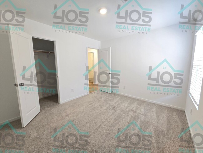 Building Photo - 20424 Deer Creek Dr