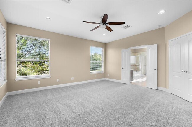 Building Photo - 3001 Lombardi Way