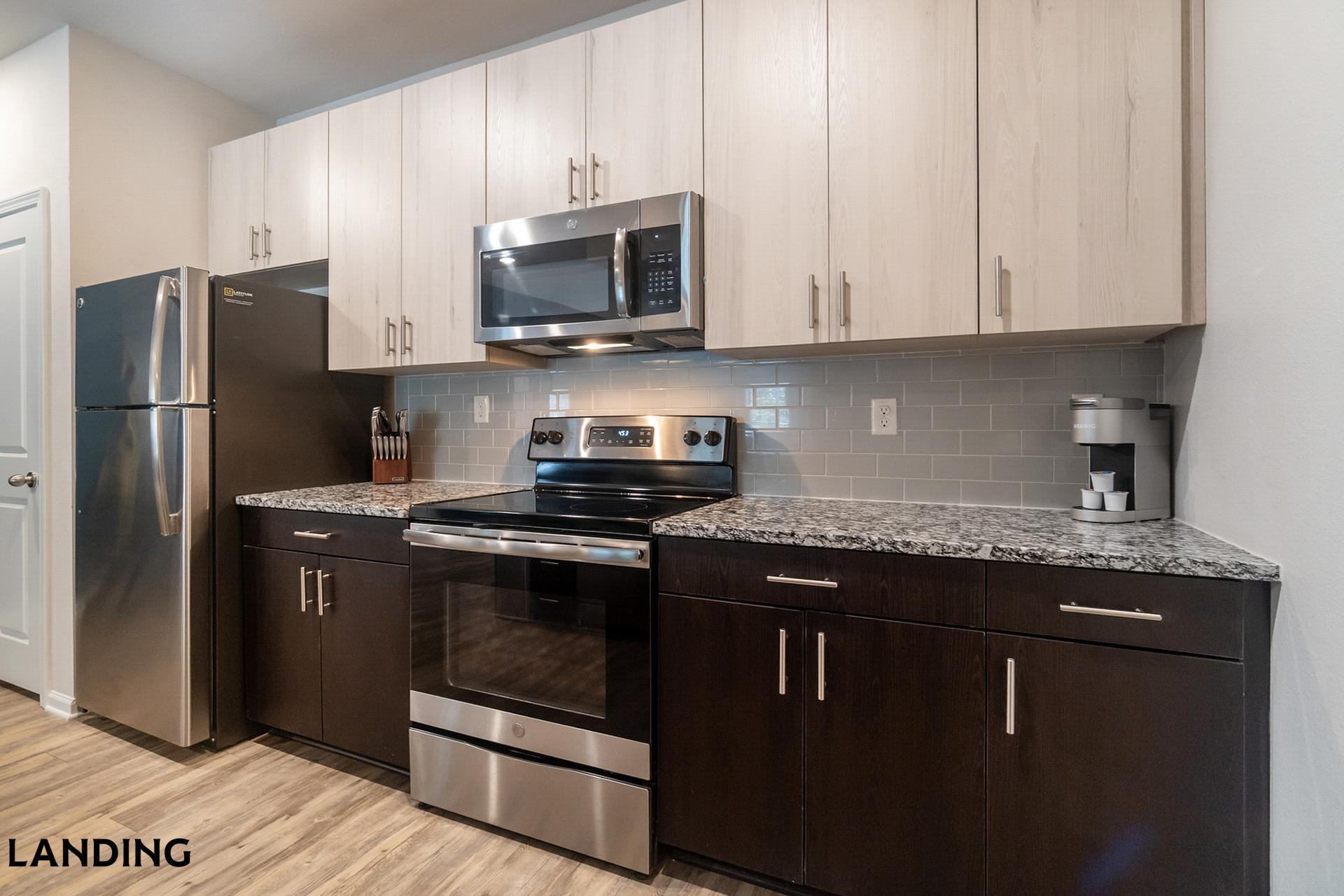 Building Photo - 655 W Mallard Creek Church Rd