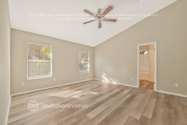 Building Photo - 1011 Corkwood Dr