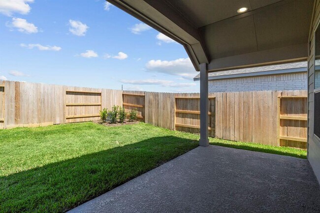 Building Photo - 16323 Rock Hollow Bend Ln