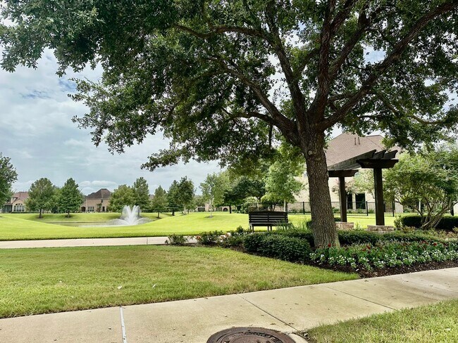 Building Photo - 1122 Glenwood Canyon Ln