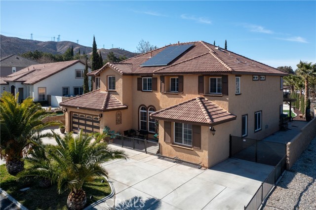 Building Photo - 40947 Ridgegate Ln