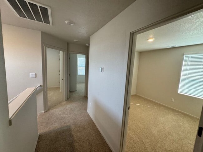 Building Photo - BRAND NEW 4 BEDROOM HOUSE W/ UPGRADES