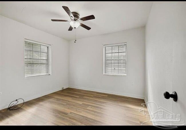 Building Photo - 5519 Mayfair Dr