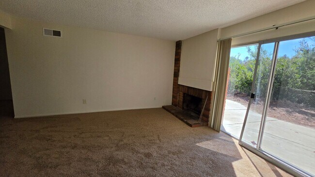 Building Photo - 13363 Thunderhead St