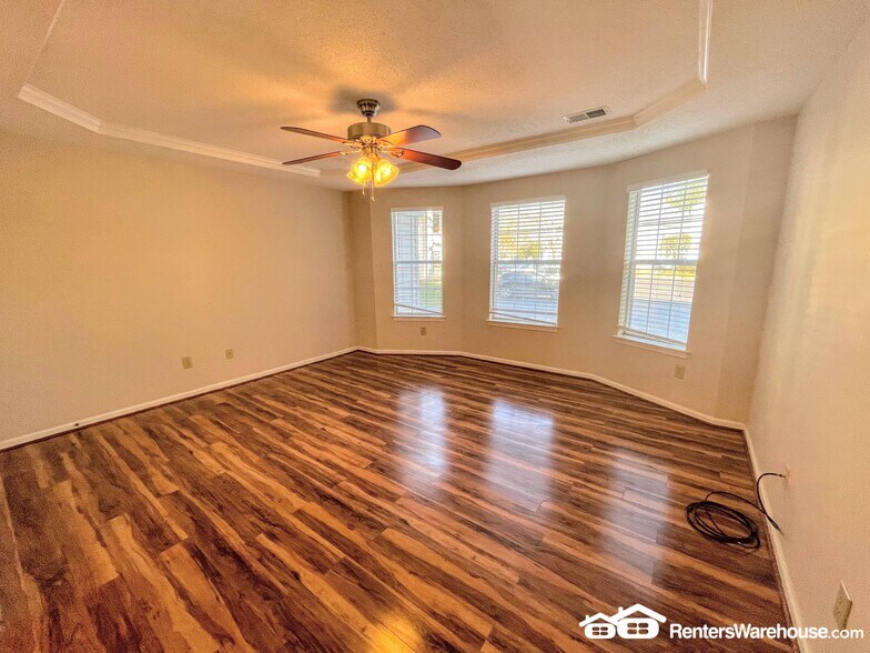 Building Photo - 539 Seahorse Run