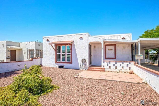 Primary Photo - 1128 S 9th Ave