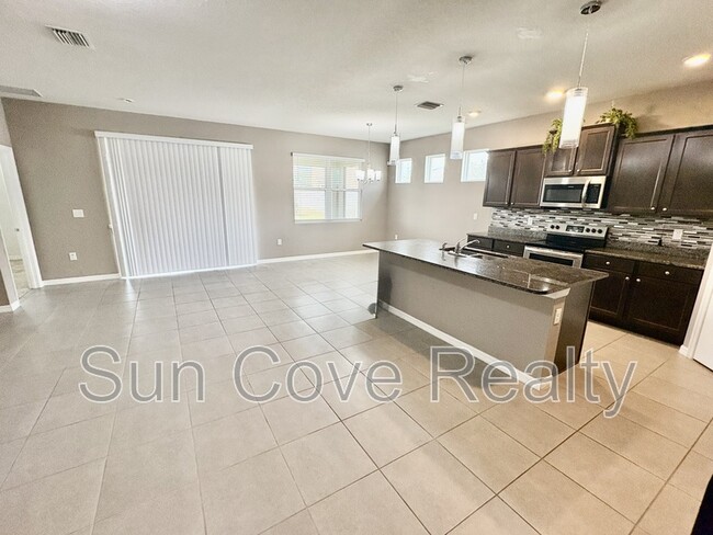 Building Photo - 31818 Tansy Bnd