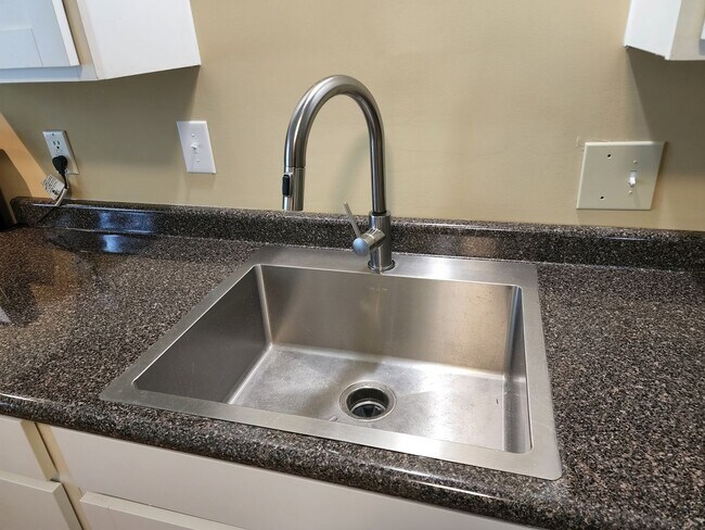 Building Photo - Bungalow Style w/  " Lots of New "