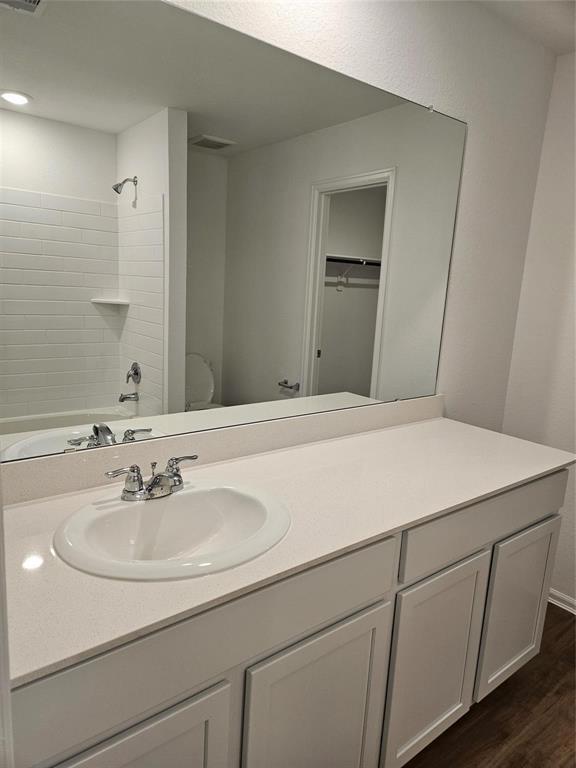 Building Photo - 9806 Bellwick Holw Ct