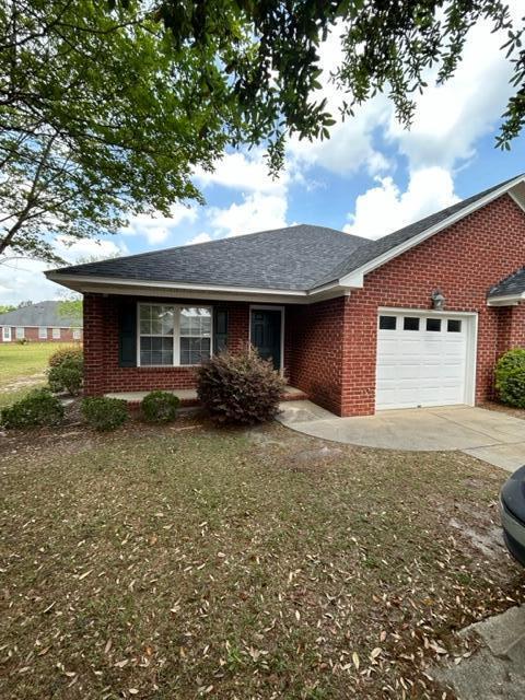 Building Photo - 3513 Beacon Dr