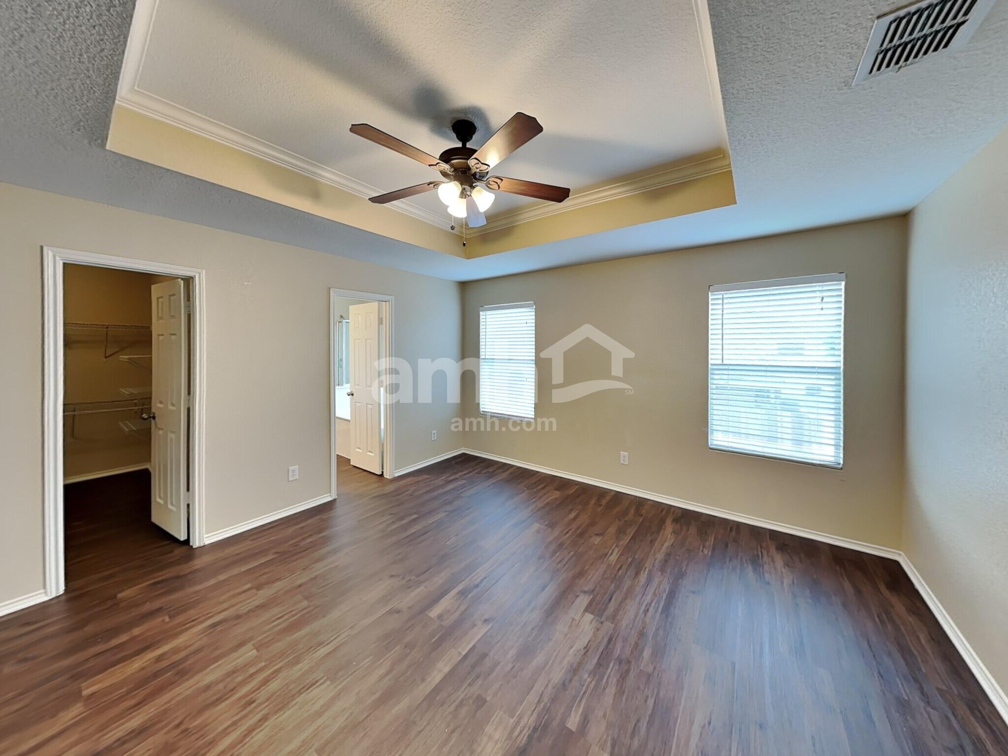 Building Photo - 8514 Silver Brush