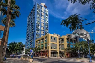 Building Photo - 321 Tenth Ave