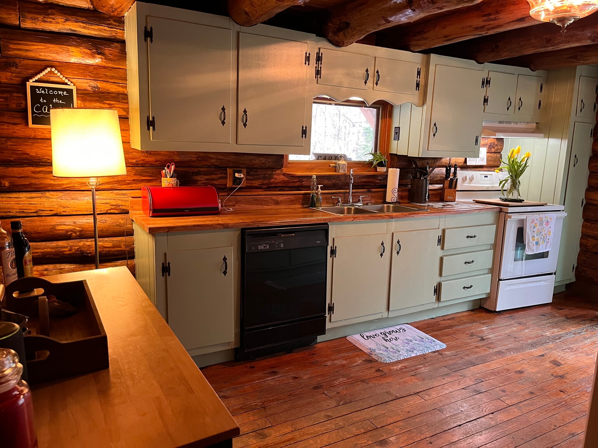 Building Photo - 109 Mountain View Rd