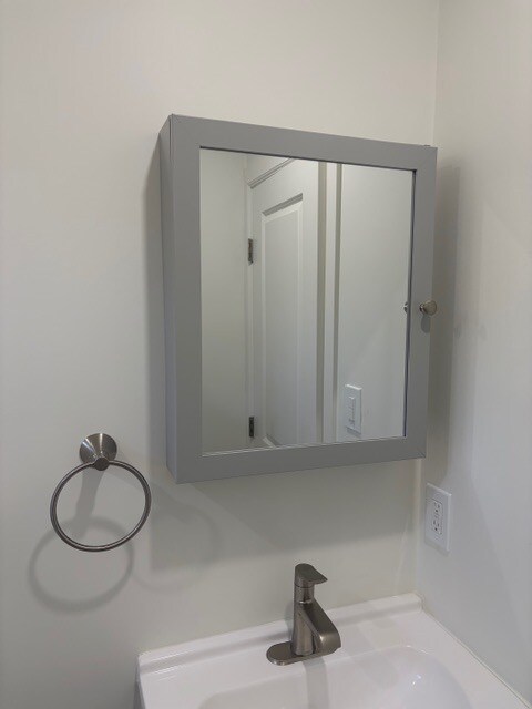 Building Photo - 4131 W 107th St