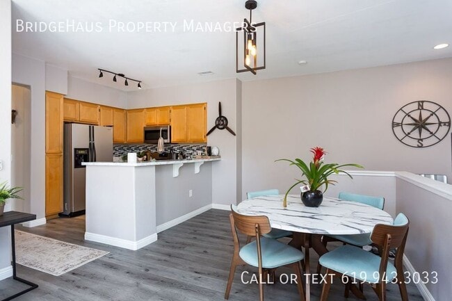 Building Photo - 5448 Mandarin Cove