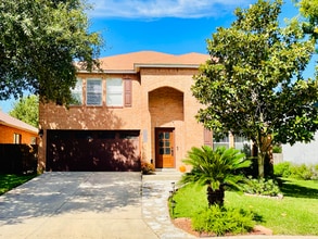 Building Photo - 2127 Encanto Ridge