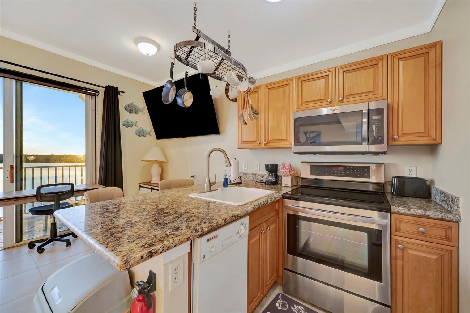 Building Photo - 8800 Bay Pines Blvd