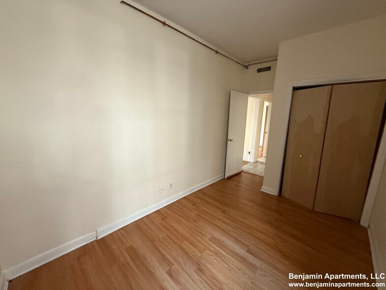 Building Photo - 1165 Commonwealth Ave